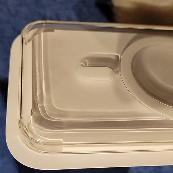 Authentic iphone 12/12 Pro Clear Case MagSafe - Picture 15 of 16